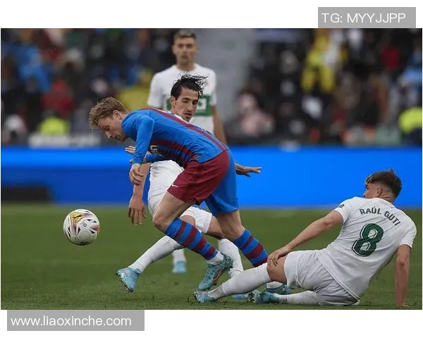 足球联赛中场球员传控能力与比赛影响